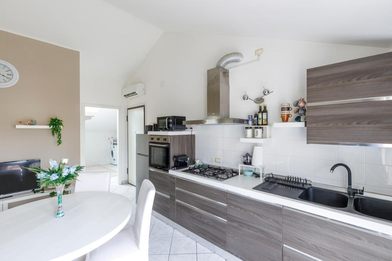 Elly'S Home Parcheggio Privato Ravenna Ngoại thất bức ảnh